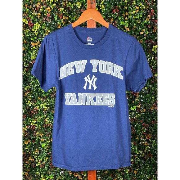 Small New York Yakees MLB Baseball Majestic T-Shirt - Midnight Blue Mens Small - Picture 1 of 4